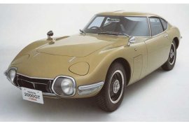 toyota_2000GT_4.jpg